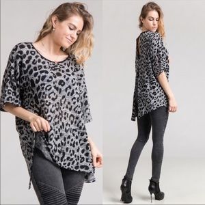 🍂🍂 Leopard Print Open Back Knit Tunic🍂🍂